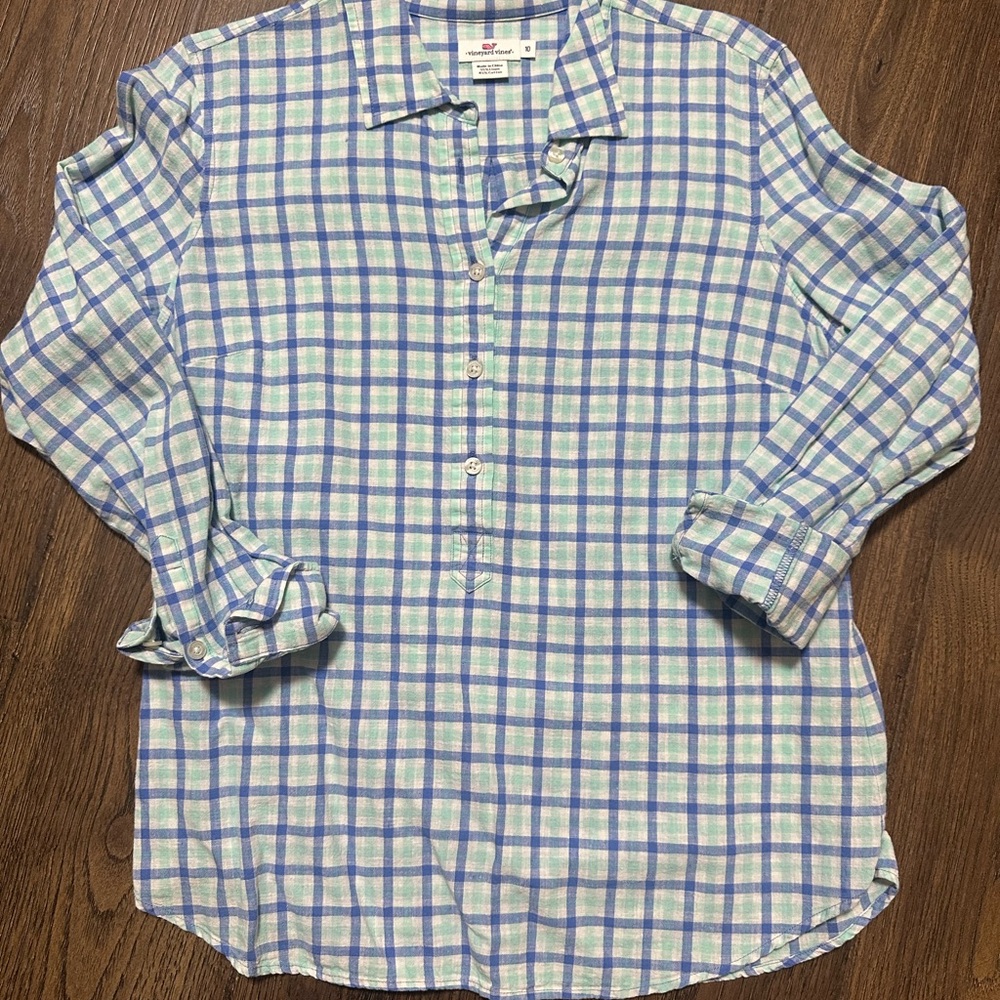 Women’s Vineyard Vines Button-Front Linen Shirt - Size 10